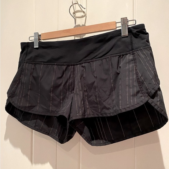 lululemon athletica Pants - Lululemon low-rise running shorts